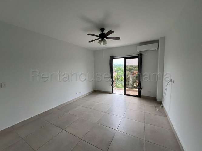 Venta de apartamento en Albrook AK
