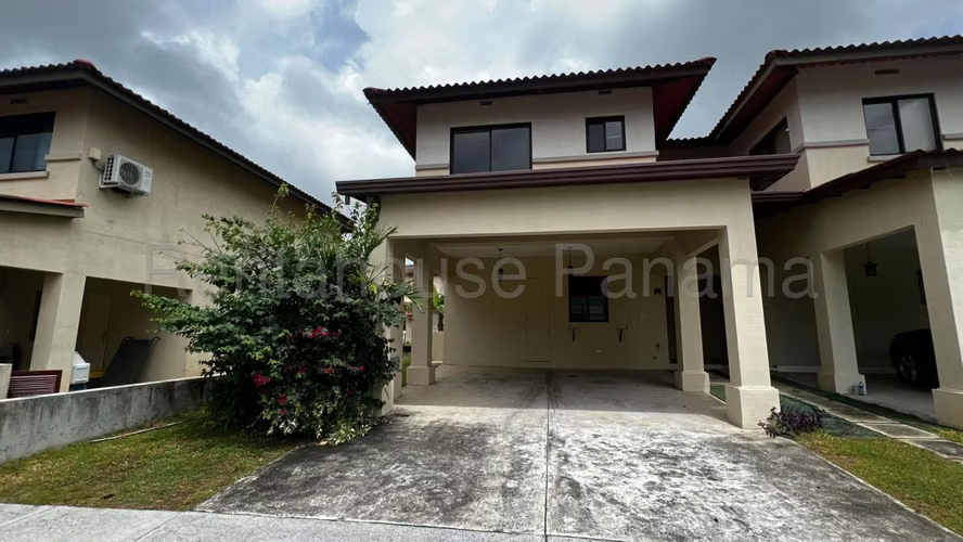 Venta de casa en Panama Pacifico AK