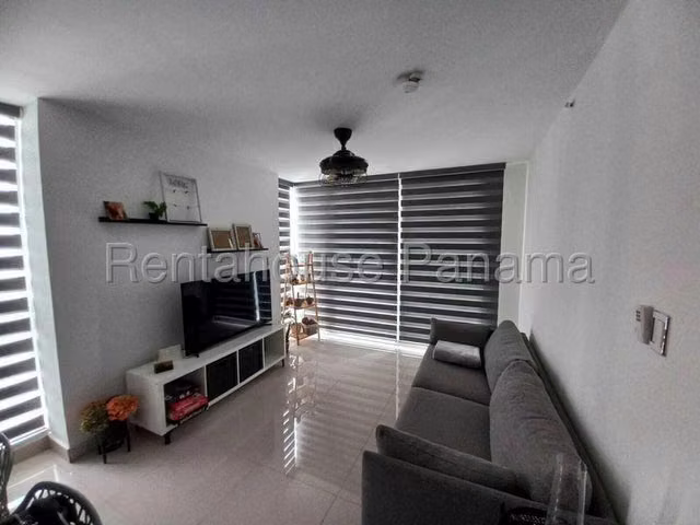 Se alquila apartamento amoblado en Carrasquilla GCEA27-2716 - Imagen 4