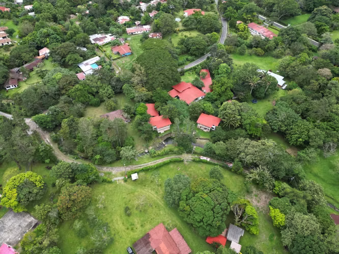 Venta de Casa en El Valle de Antón, 9,300m2 de terreno y 450m2 de construcción - Imagen 10