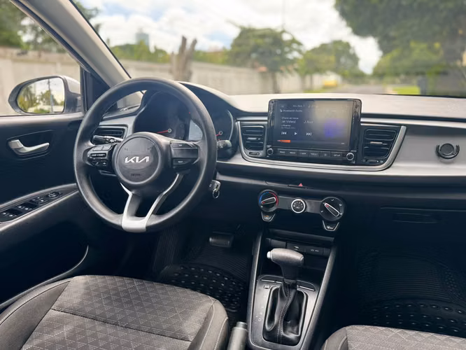 Kia Rio Año 2023, Automatico ~ Version Semi Full     - Imagen 13