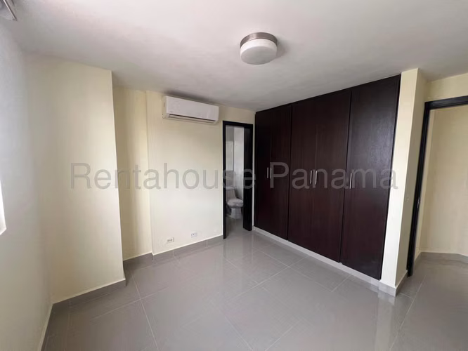 Venta de apartamento en Obarrio AK
