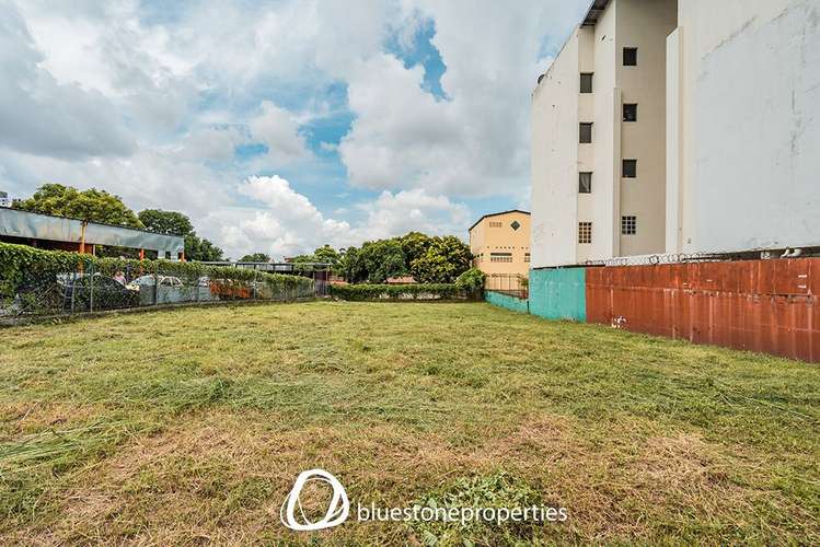 Parque Lefevre – Lote para Proyecto – 1,000 mts2 – 830,000 - Imagen 3
