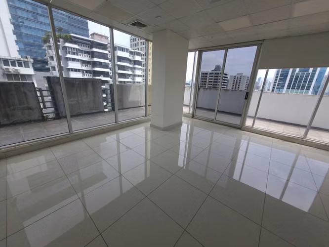 Venta- Piso Corporativo Completo en Corazon de Obarrio - 1,572 m² + 20 Estacionamientos - Imagen 5