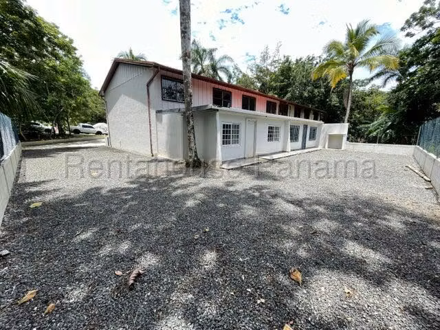 Casa en venta en Clayton 25MAM8887