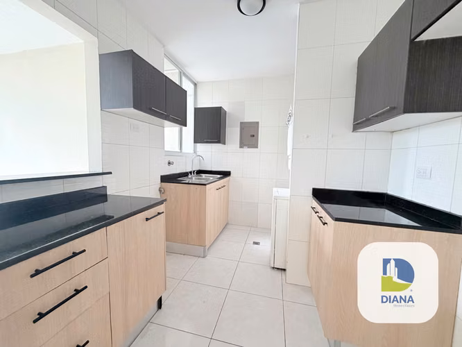Oportunidad en Plaza Edison | Apartamento en Venta en el Corazón de la Ciudad - Imagen 5
