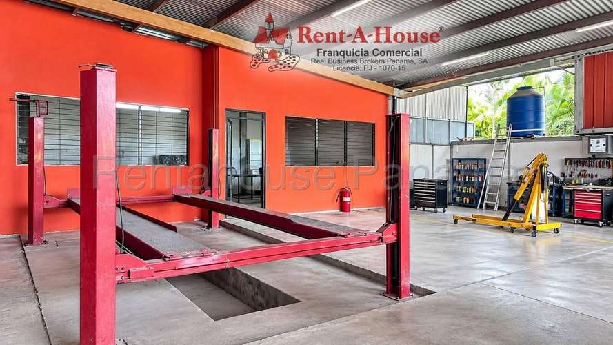 Local Comercial en Venta en El Lagartillo, Los Santos BDP - Imagen 2