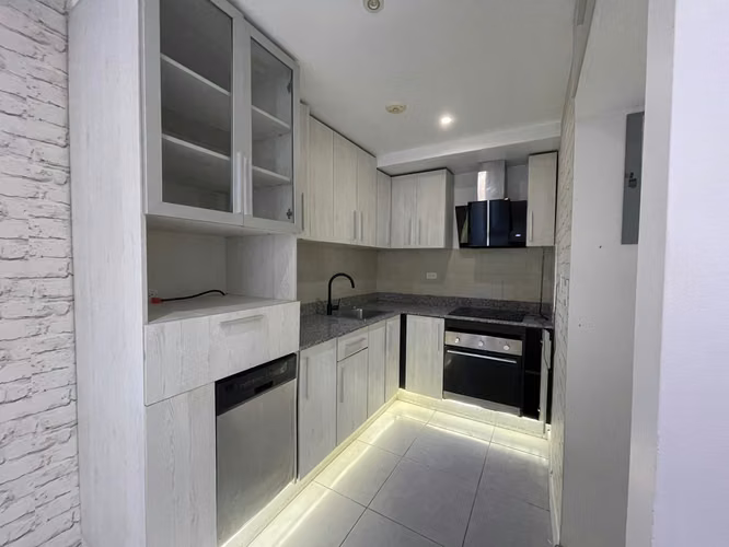 Vendo apartamento en PH Bay View - Imagen 2
