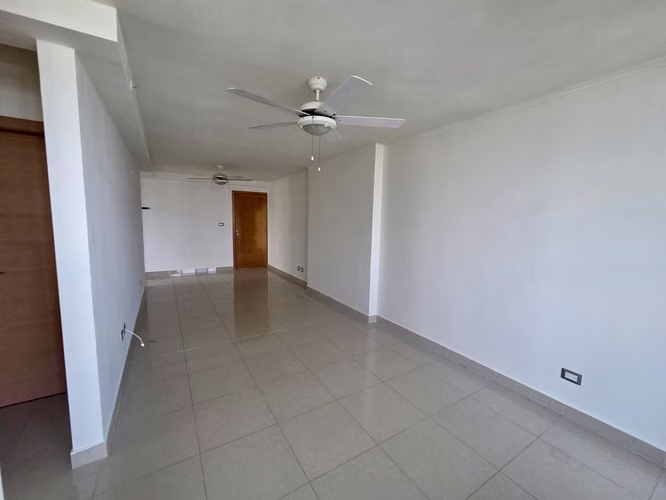 Se vende increible apartamento en Ph Rokas, Condado del Rey - Imagen 4