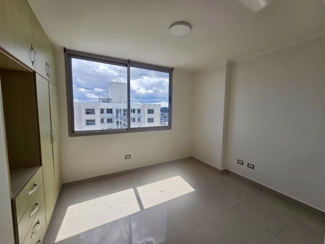 Se vende increible apartamento en Ph Rokas, Condado del Rey - Imagen 13