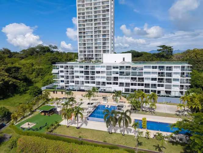 Apartamento amoblado con vista al mar y estudio en El Palmar - Imagen 14