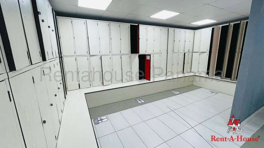 Local Comercial en Alquiler en Dos Mares SYH