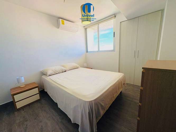 Apartamento en Alquiler Amoblado en Parque Lefevre - PH Alegría