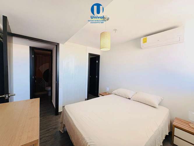Apartamento en Alquiler Amoblado en Parque Lefevre - PH Alegría