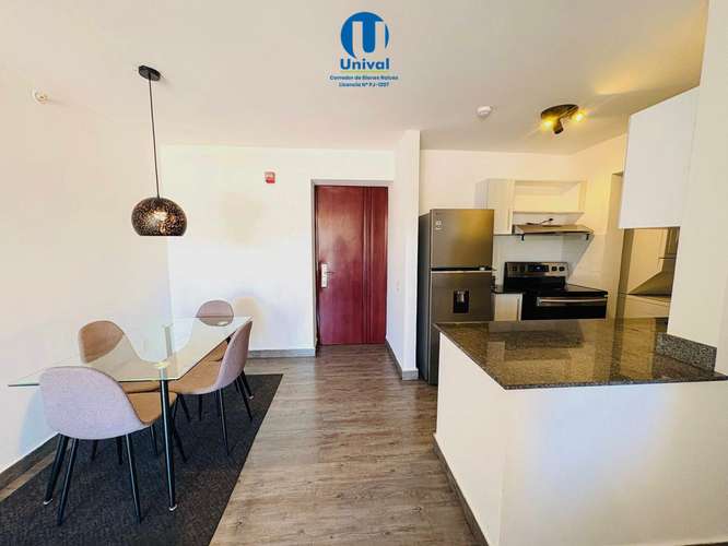 Apartamento en Alquiler Amoblado en Parque Lefevre - PH Alegría