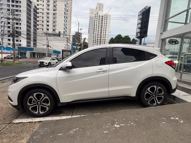 SE VENDE HONDA HR-V 2021 – AUTOMATICA POCOS KMS