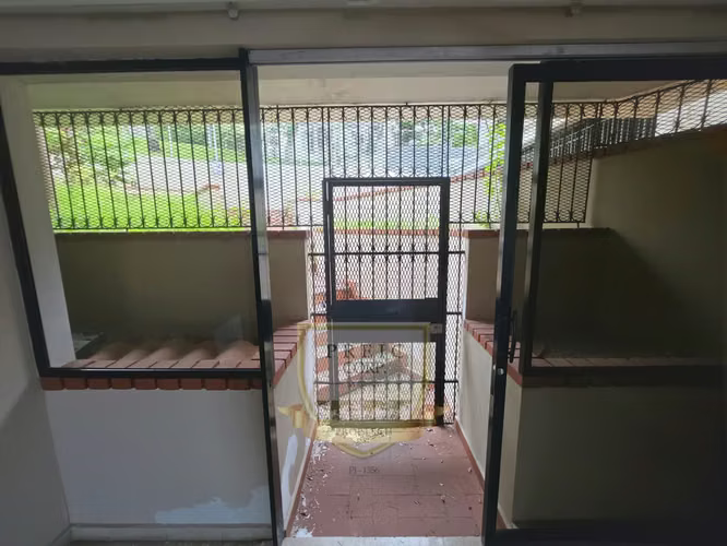 CASA EN ALQUILER EN LA ALAMEDA 450M2 - Imagen 11