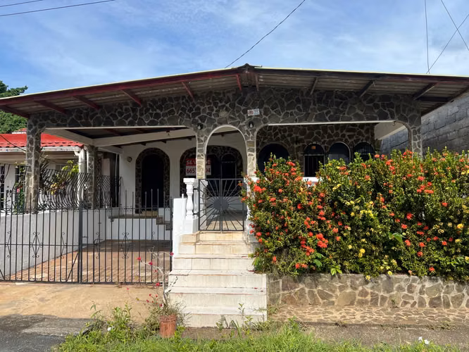 GANGA 100 K La Chorrera fuente del Chase 