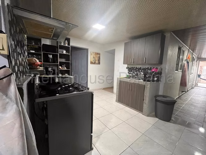 VENTA DE CASA EN CHORRERA DDB27-2048