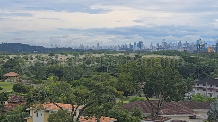 Sale of Apartment in Cocoli, Panama 27JSS2773