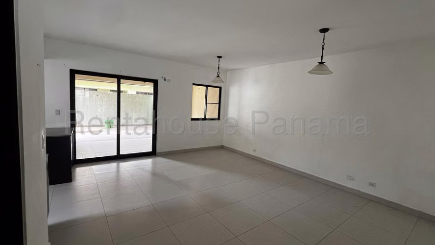 Venta de Casa en Panamá Pacífico, Panamá 27JSS2624