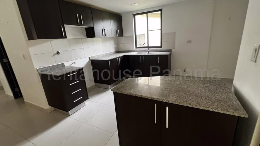 Venta de Casa en Panamá Pacífico, Panamá 27JSS2624