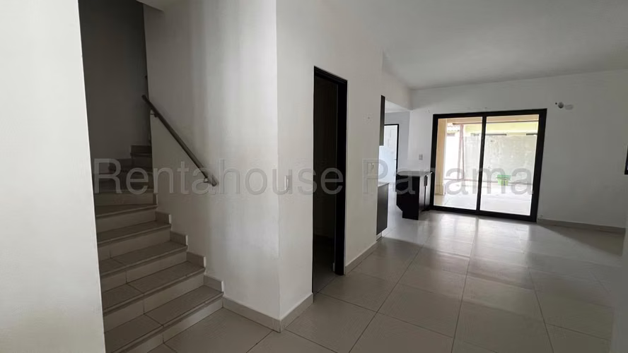 Venta de Casa en Panamá Pacífico, Panamá 27JSS2624