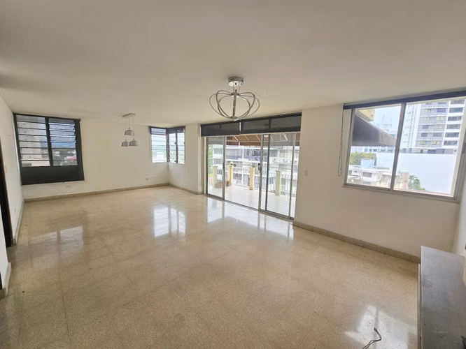 Venta de Apartamento en PH Entremares - Vía Argentina. Haga una oferta - Imagen 8