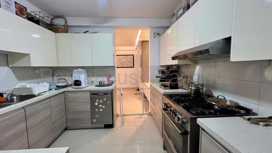 VENTA DE APARTAMENTO EN BALBOA BAY BELLAVISTA HQ - Imagen 8