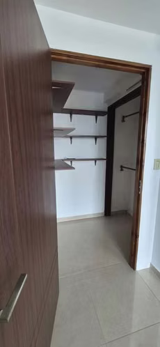 CONDADO DEL REY 2RECAMARAS LINEA BLANCA $900 - Imagen 11
