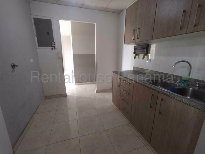 Casa en Alquiler en 24 de Diciembre KC