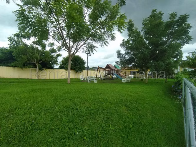 Casa en Alquiler en 24 de Diciembre KC