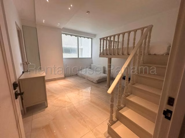 Espectacular apartamento en venta en PH Peninsula 25LRL8480