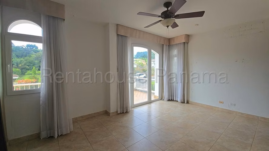 SE VENDE APARTAMENTO EN COCOLI MDV27-2773