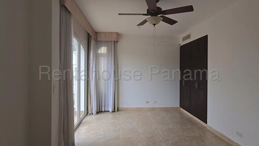 SE VENDE APARTAMENTO EN COCOLI MDV27-2773