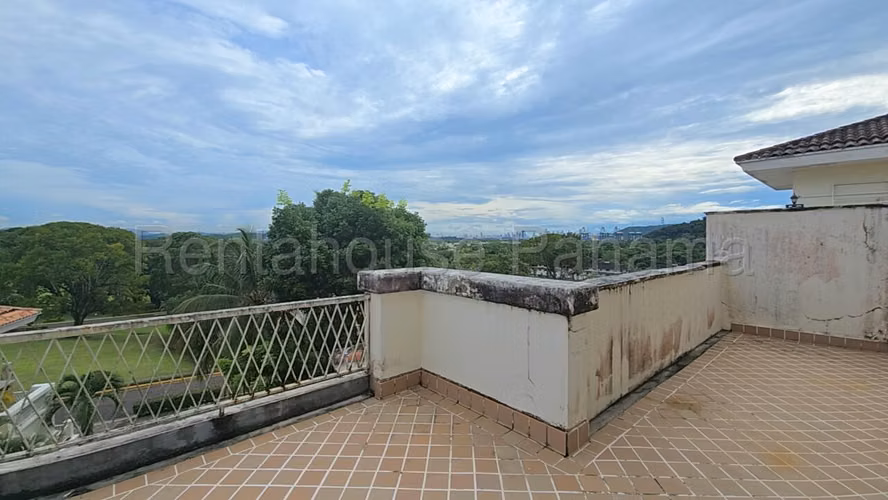 SE VENDE APARTAMENTO EN COCOLI MDV27-2773