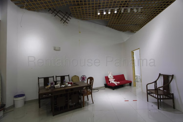 SE ALQUILA LOCAL COMERCIAL EN CONDADO DEL REY YDU - Imagen 8