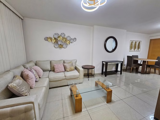 APT AMOBLADO 3R3B1P EN PH ROKAS CONDADO 1000