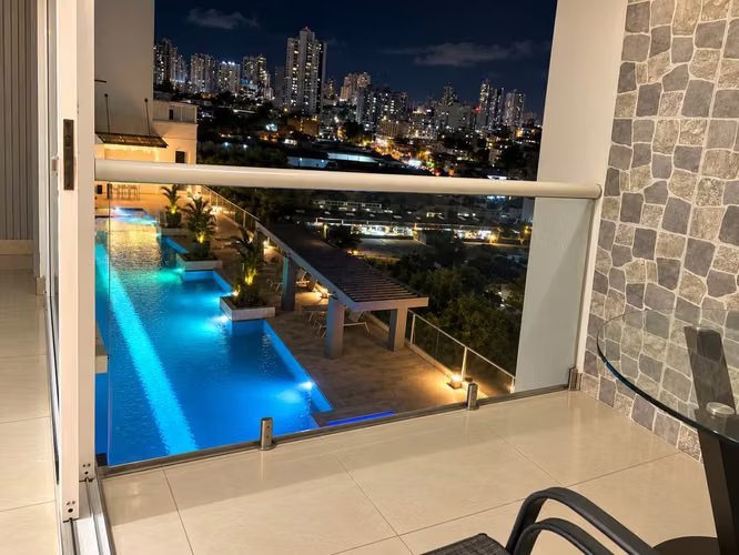 COCO DEL MAR I 187 m² I 3 RECAMARAS I BALCON I 2 PARKINGS I 330K