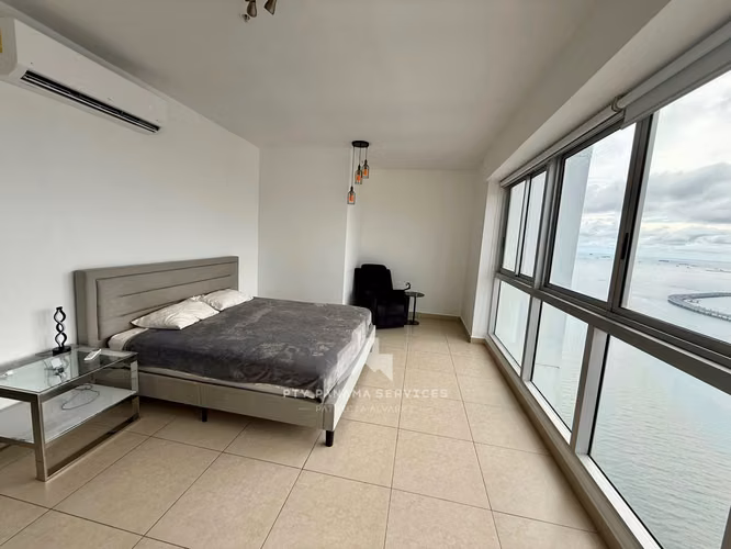 APARTAMENTO EN ALQUILER FRENTE AL MAR - TOTALMENTE AMOBLADO- AVENIDA BALBOA - Imagen 9