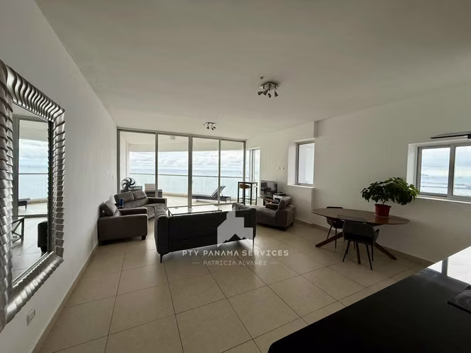 APARTAMENTO EN ALQUILER FRENTE AL MAR - TOTALMENTE AMOBLADO- AVENIDA BALBOA - Imagen 7
