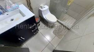 Apartamento en Venta en Condado del Rey PH Kings Park VIK 27-885