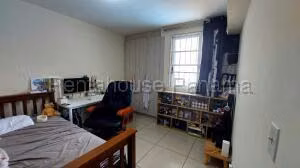 Apartamento en Venta en Condado del Rey PH Kings Park VIK 27-885