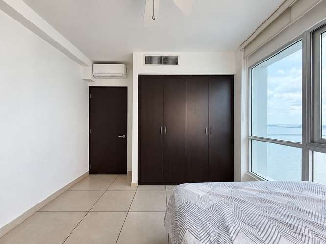 ALQUILER DE APARTAMENTO EN AVENIDA BALBOA 