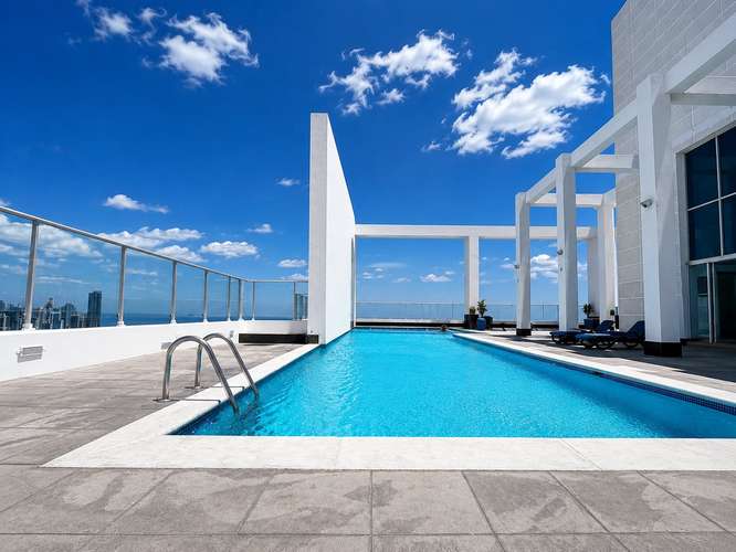 VENTA DE APARTAMENTO EN AVENIDA BALBOA 