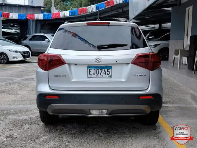 Suzuki Vitara 2024 Automática EJ0745 - Imagen 5