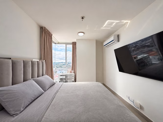 ALQUILER DE APARTAMENTO EN PH LOMA VISTA TOWER - Imagen 8