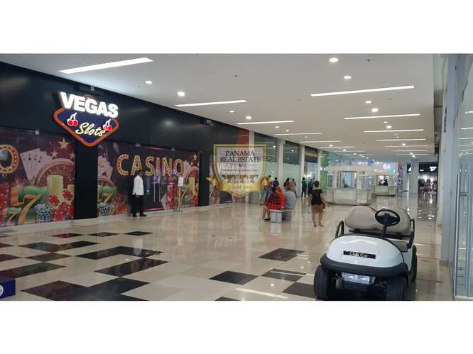 Se vende Local comercial Westland Mall JLH