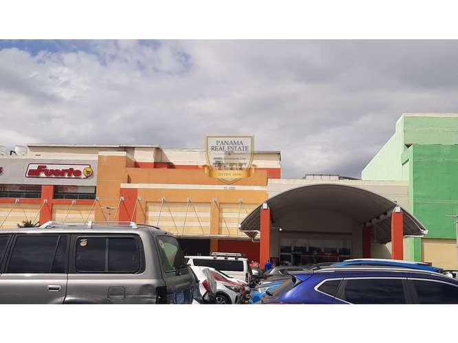 Se vende Local comercial Westland Mall JLH
