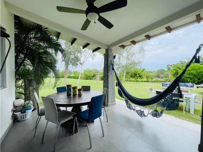 Venta de Casa en La Mare Punta Barco